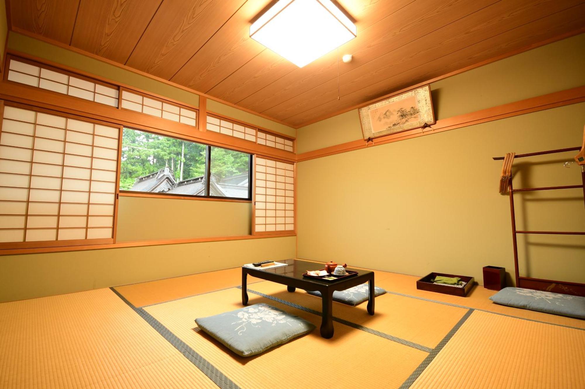 Koyasan Shukubo Fugenin Hotel Екстериор снимка